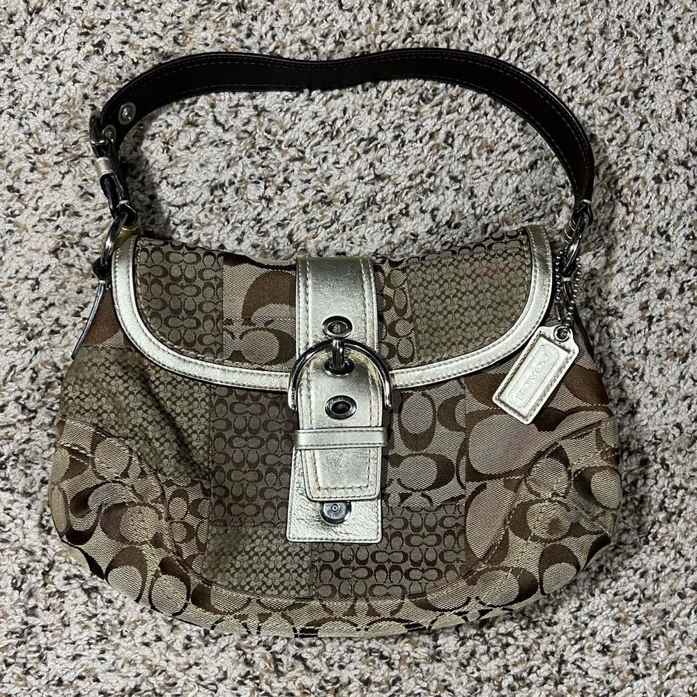 Good Condition!Coach Shoulder Bag in Traditional C Logo Pattern khaki/brass/rust
